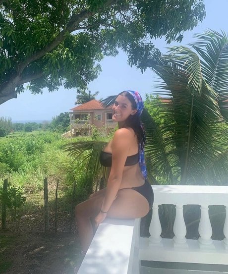 Lizzy Rae art model archive