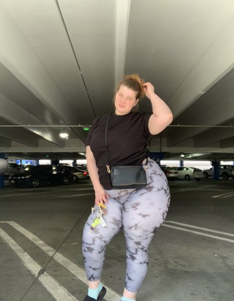 Kountrybumpkin9 model pornographic photo