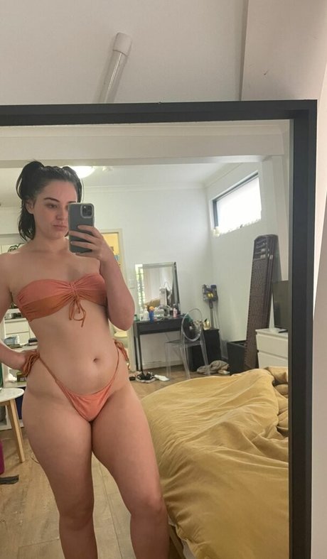 Shutupmichaelaa model high quality img