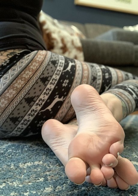 Kiki Kitsune nudes pornstar image