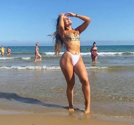 Chiara Pugliesi hd star archive