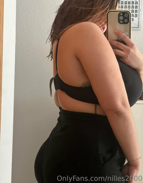 nilles2000 porn actress images