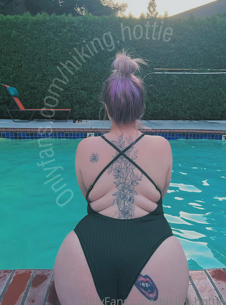 hiking hottie hd model photos