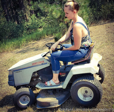 diamondsanddirt19 sexy actress gallery