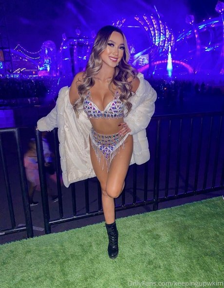 keepingupwkim exclusive model photos