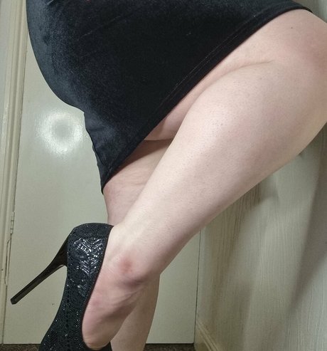 ellastarfire top pornstar photo