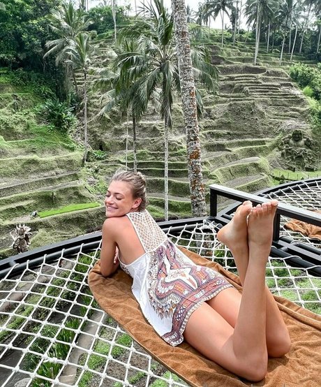 hannahaudreyy hd actress picture