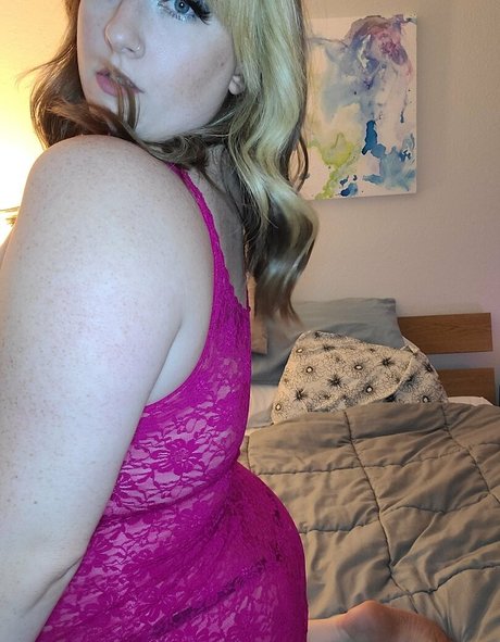 milf handjob onlyfans erotic photo