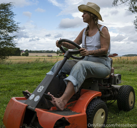 hesselbom nice pornstar pics