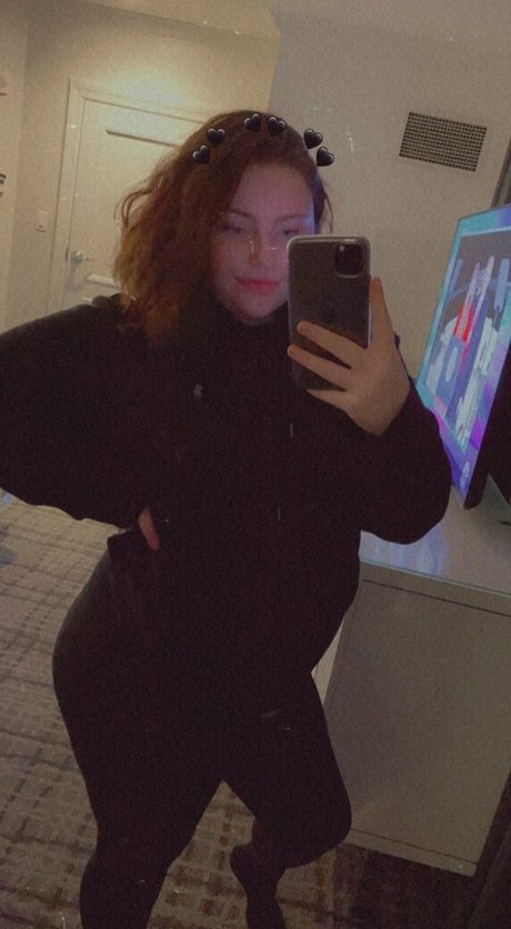 thevirgotwins model erotic photo