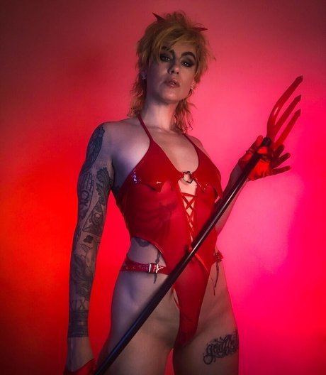 DanikaXIX star porn images