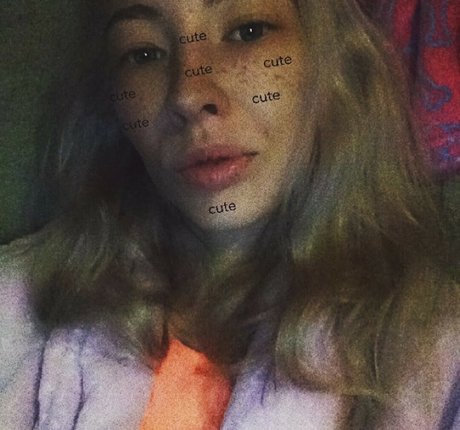 Scotts Couple star sexy pictures