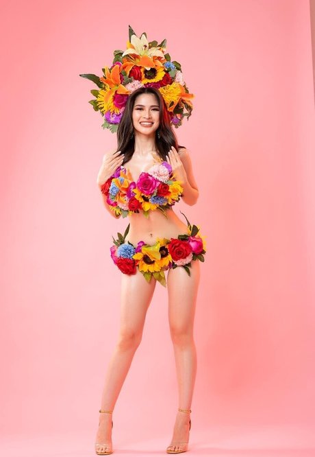 Yllana Marie Aduana model top photos