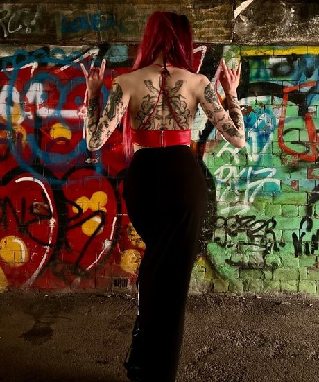 xo nicolavictoria model adult pics