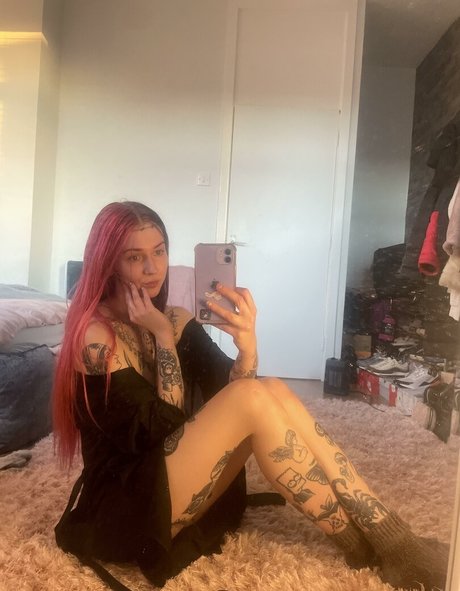 xo nicolavictoria model pretty picture