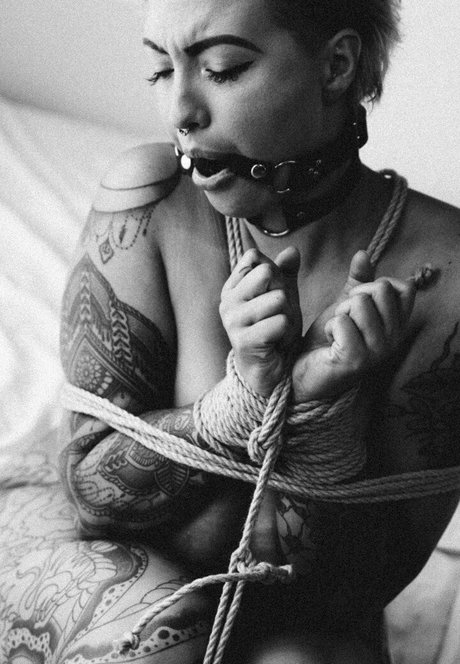 lunalynn26 erotic star picture