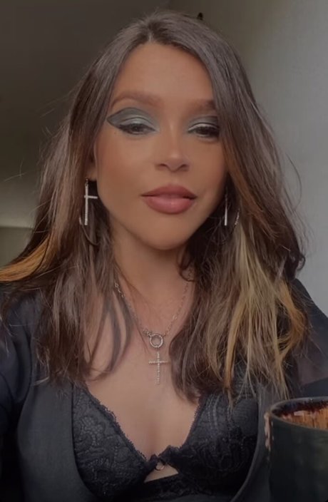 Thiessa Thiessita porn star photo