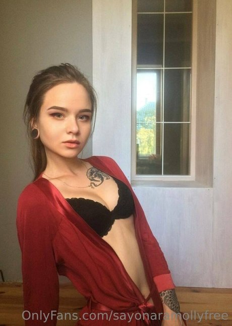 sayonaramollyfree beautiful model img