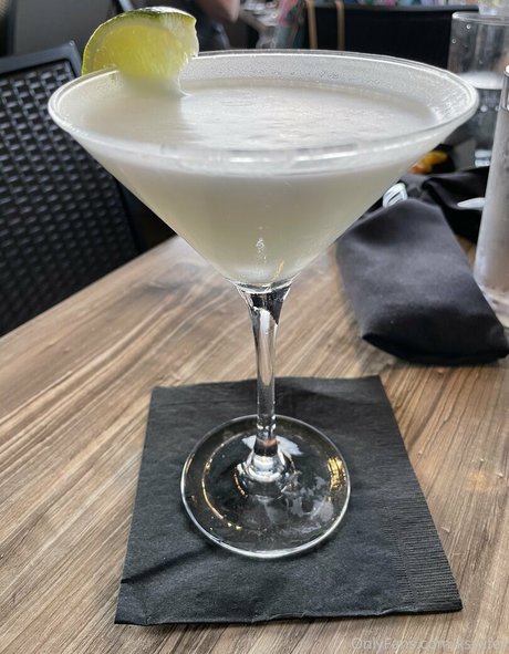 KSWifey high quality star images