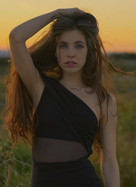 wearehottest best actress pics