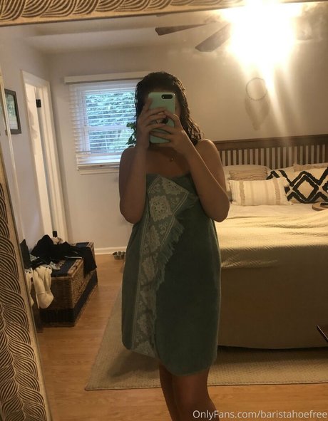 baristahoefree model perfect images