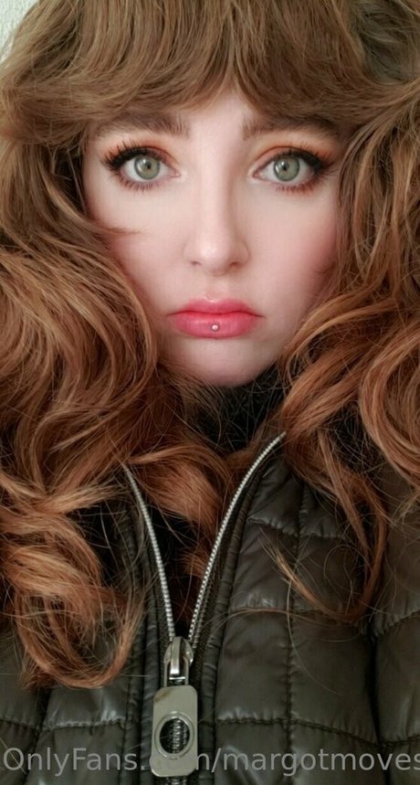 margotmoves pornstar sexy pic