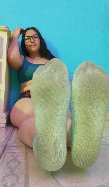 thawniefeet pornstar xxx gallery