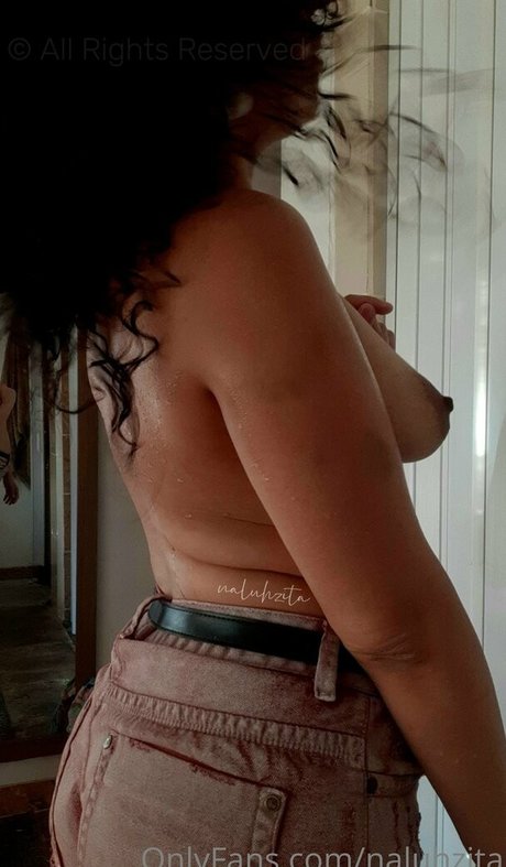 naluhzita exclusive model pic