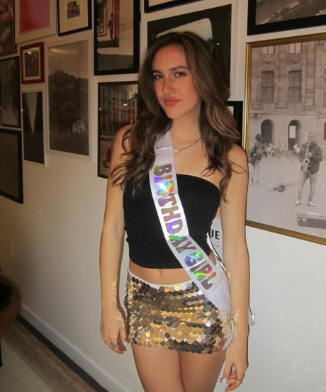 Pilot Paisley Rose nude actress images