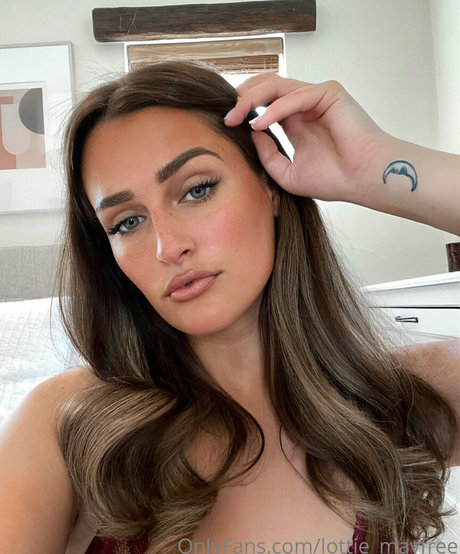 caught masturbating onlyfans hot naked picture