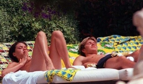 Victoria Beackham star sexy img