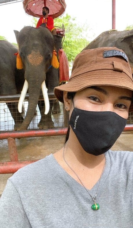 twins sisters onlyfans nice pics