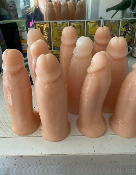 loveluna model perfect pic