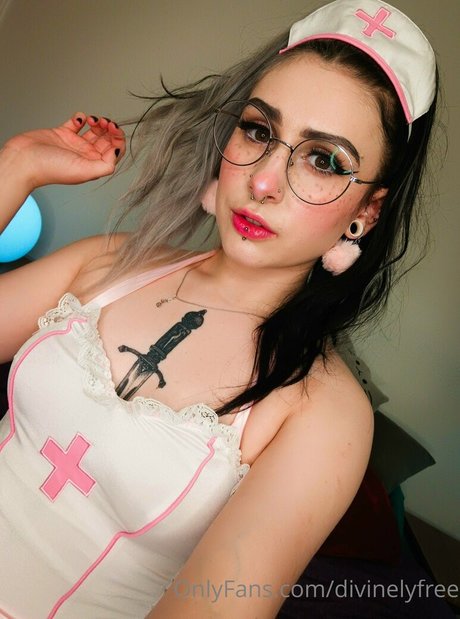 divinelyfree star top images