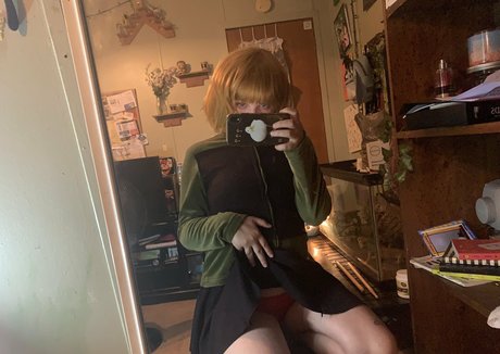 dejavudude hd actress pic