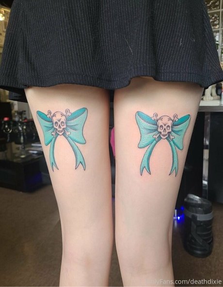 redhead threesome onlyfans pretty img