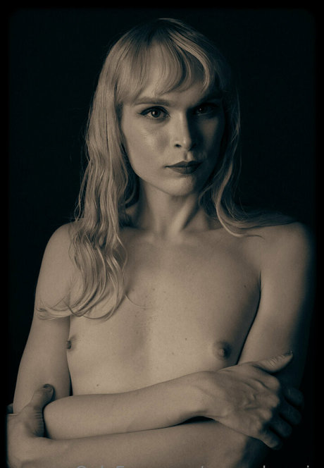 gwenphoenix pornstar adult pic