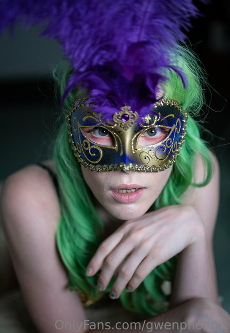 gwenphoenix pornstar beautiful pics