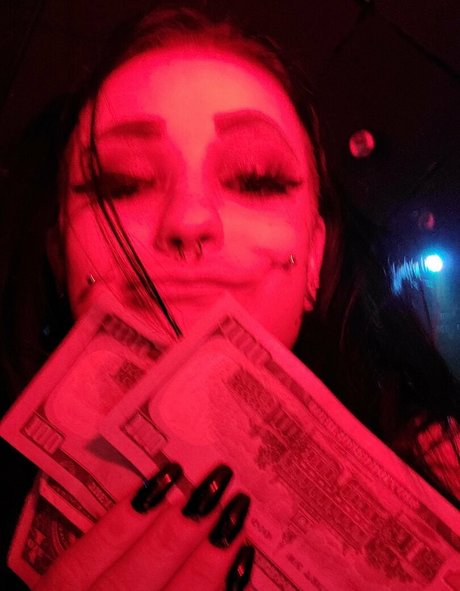 princessxxpeacefree star erotic image