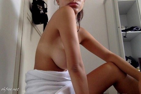 Hitomi Mochizuki hd actress pics