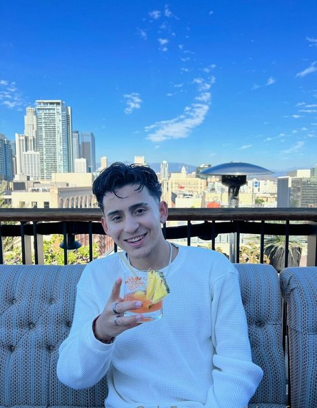 blessfour hot pornstar pictures