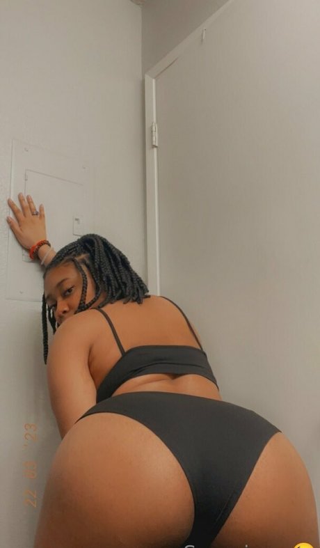 officialsexysierraa high quality star photos