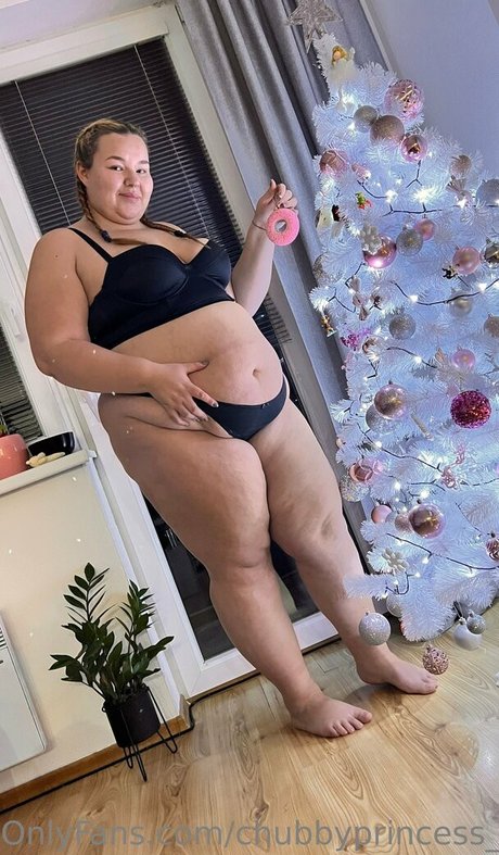 chubbyprincess 98 beautiful pornstar image