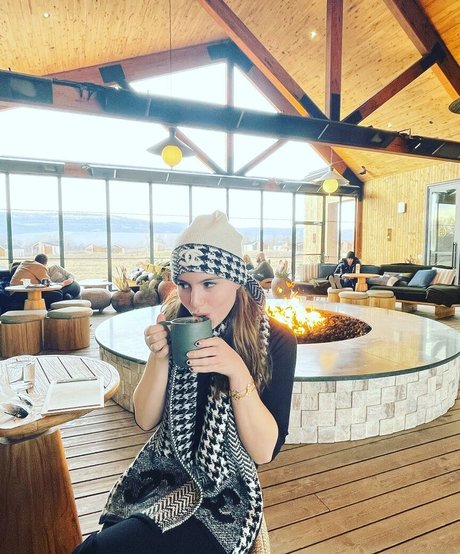 Sami Gayle sexy pornstar photos