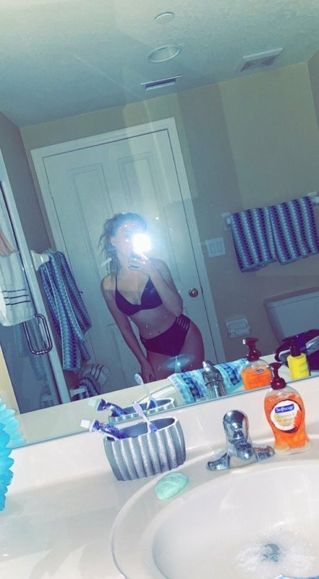 taylorherd02 adult actress images