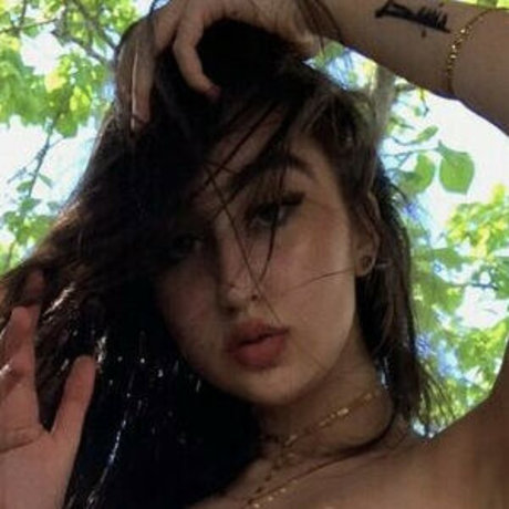 Husvjjal2 model free pics