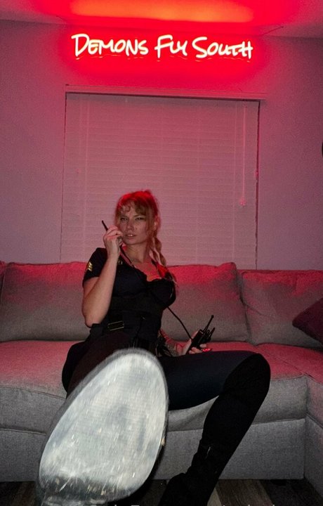 asiariggsx star art image