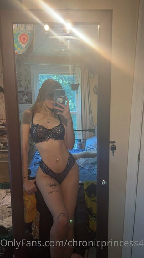 curvy naked onlyfans beautiful photos