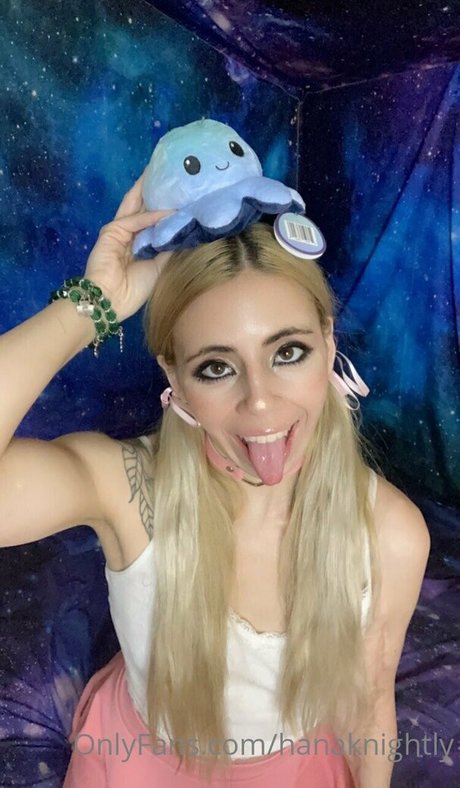 hanaknightly nude pornstar photos