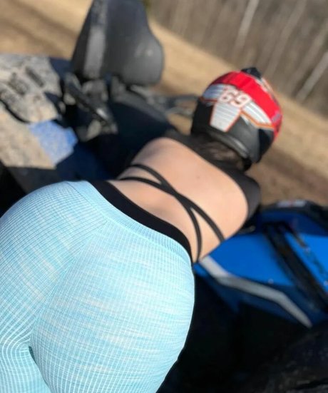 camillaisbored pornographic model images